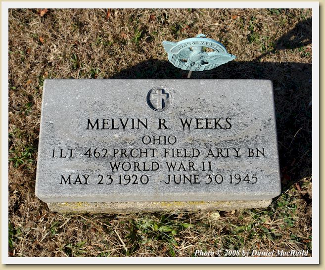 Headstone Melvin Weeks